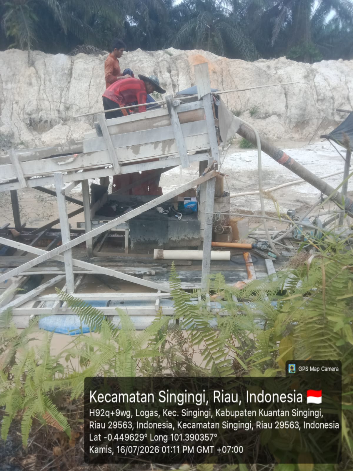 BERANI MELAWAN! Meski Sering Ditertibkan Polsek Singingi-Polres Kuansing, Asman di Kebun Lado Tetap Jalankan PETI Seolah Kebal Hukum